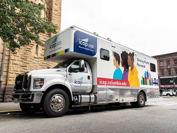 With a New Mobile Clinic, ICAP Drives Research on Opioids and HIV