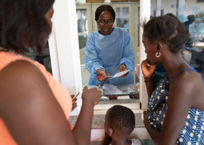 In a New Publication, ICAP’s Wafaa El-Sadr and Colleagues Outline Approaches, Opportunities and Challenges to Achieving Integrated, Country-Led Health Care Systems