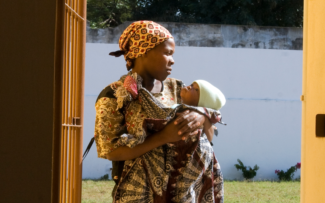 Re-recruiting postpartum women living with HIV into a follow-up study in Cape Town, South Africa